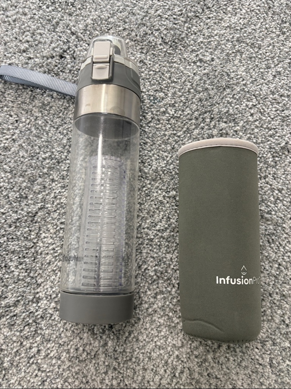 InfusionPro Infuser Water Bottle with Sleeve - Gray